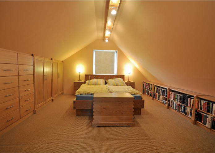 Schlafzimmermöbel mit Regal, Einbauschrank, Truhe und Bett